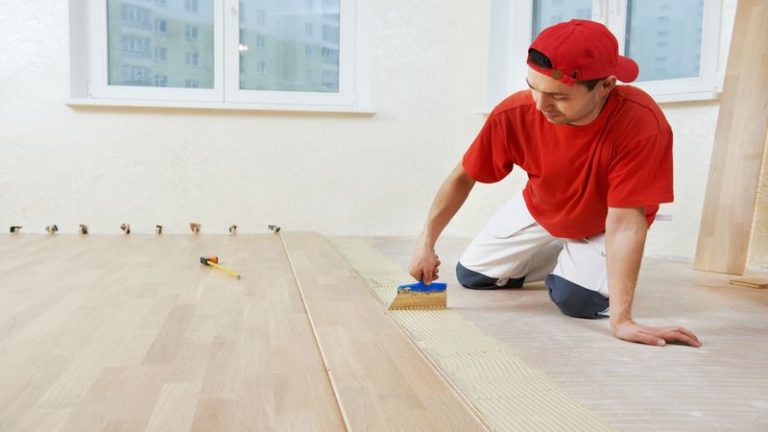 The Appeal Factor behind Using Aurora Hardwood Flooring for Your House