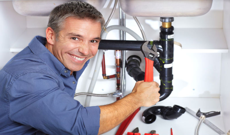 Signs the Services of Plumbers Are Needed