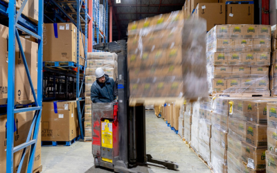 Understanding the Importance of a Cross Dock Warehouse in Minnesota